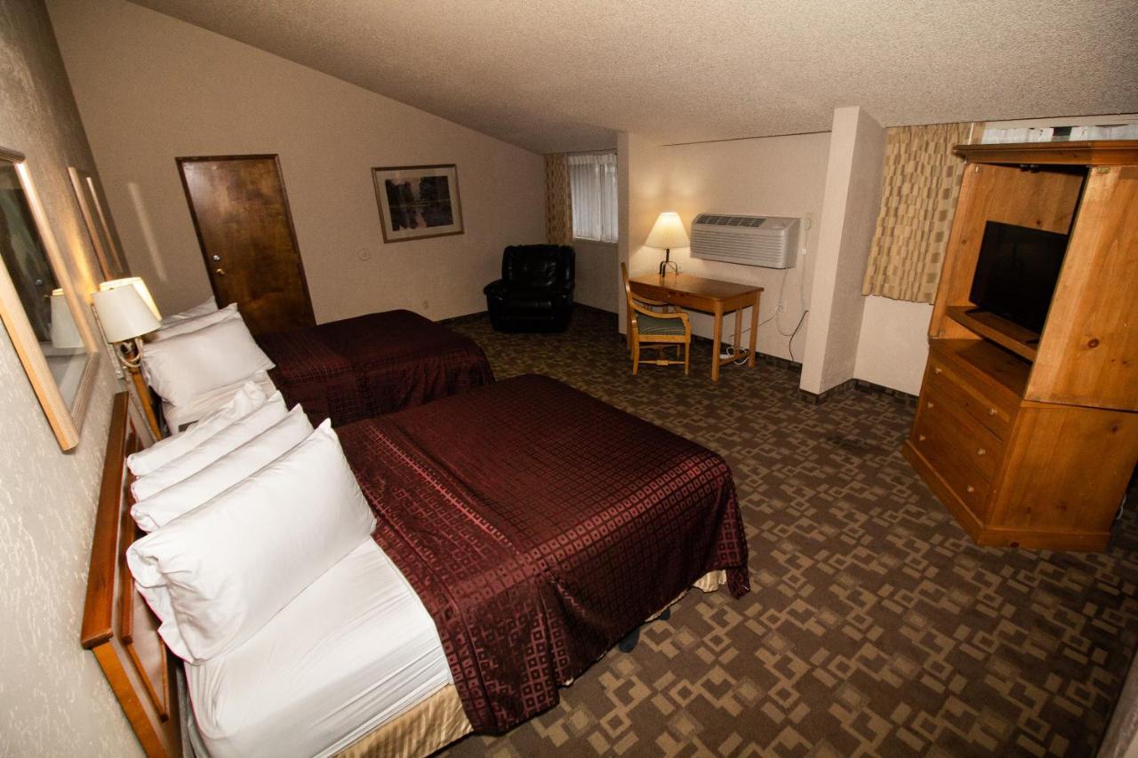 Fairbridge Inn, Suites & Outlaw Conference Center - Kalispell Exterior photo