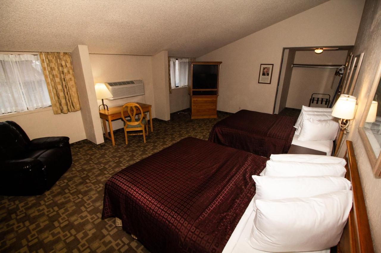 Fairbridge Inn, Suites & Outlaw Conference Center - Kalispell Exterior photo
